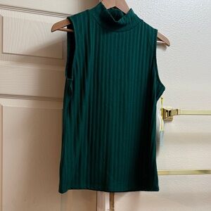 CeCe Dark Green Ribbed Mock Neck Sleeveless Tank